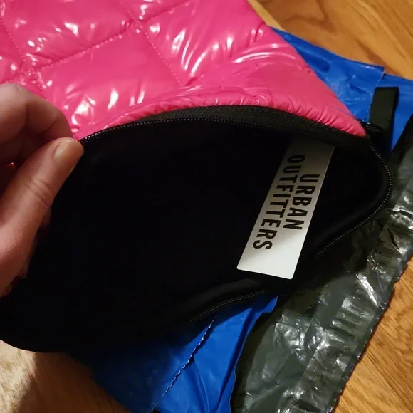 🔮3/$30 UO 16" Laptop Sleeve - Picture 2 of 5